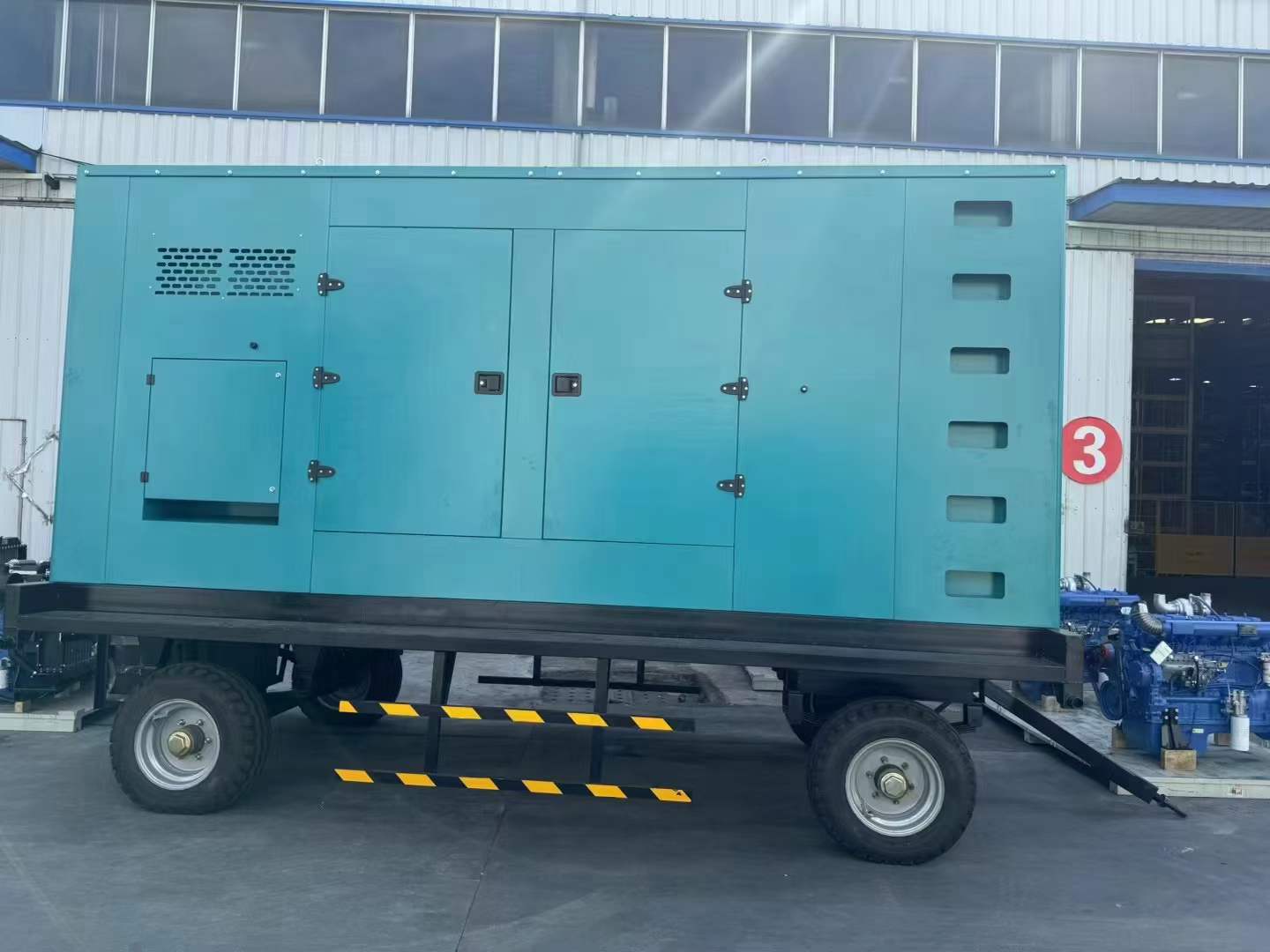 阜康2500KVA 负载启动电流大概是多少？