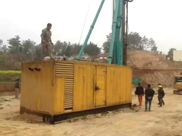 阜康如何判断水冷式机油散热器密封件是否需要更换？